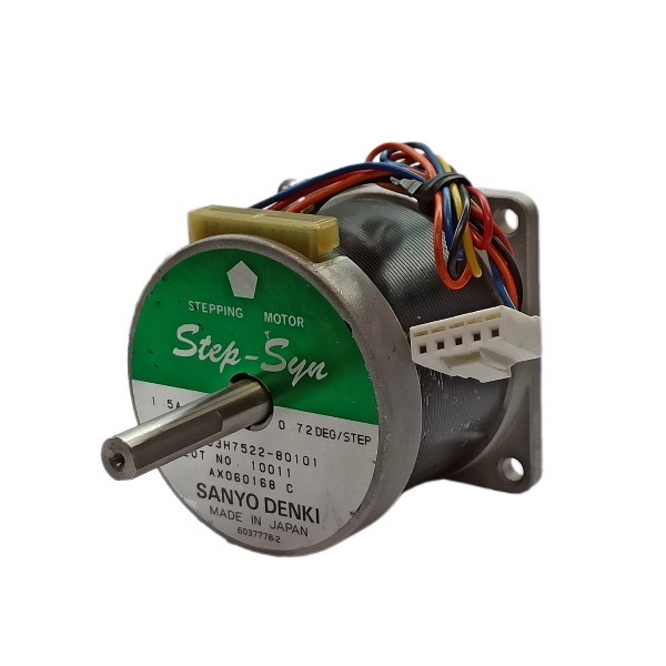 استپ موتور پنج فاز ۰.۷۲ درجه ۵ سیم دو سر شفت 103H7522-80101 برند SANYO DENKI ساخت ژاپن