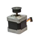 استپ موتور دو فاز نما ۱۷ گشتاور ۳ کیلوگرم سانتی متر ۱.۸ درجه 0249-548-103 برند SANYO DENKI
