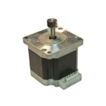 استپ موتور دوفاز نما ۲۴ گشتاور ۱۳ کیلوگرم سانتی متر ۱/۸ درجه 103H7822-0745 برند SANYO DENKI ژاپن