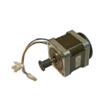 استپ موتور دوفاز نما 17 گشتاور 3 کیلوگرم سانتی متر 0/9 درجه SANYO DENKI استوک