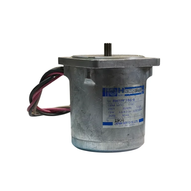 موتور ۲۰۰ ولت AC توان ۱۵ وات مدل REVERSIBLE RH7PF15G-6 برند JAPAN SERVO استوک