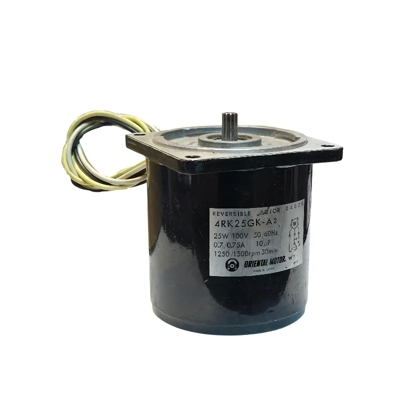 موتور ۱۰۰ ولت AC توان ۲۵ وات مدل REVERSIBLE 4RK25G-A2 برند ORIENTAL MOTOR ژاپن استوک