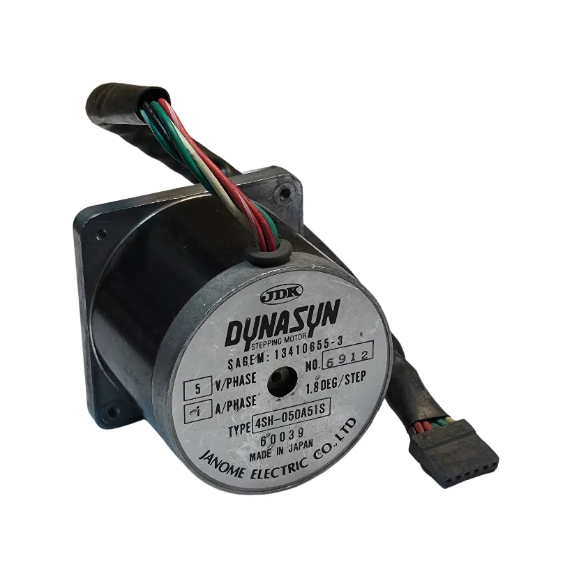 استپ موتور دو فاز نما ۲۳ گشتاور ۴ کیلوگرم سانتی متر ۱/۸ درجه مدل 4SH-050A51S برند DYNASYN ژاپن استوک