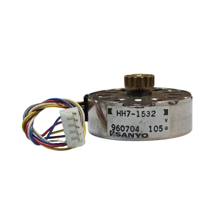 استپ موتور ۷/۵ درجه مدل HH7-1532 برند SANYO