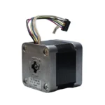 استپ موتور دوفاز نما 17 گشتاور 3 کیلوگرم سانتی متر 0443-5208-103 برند SANYO DENKI